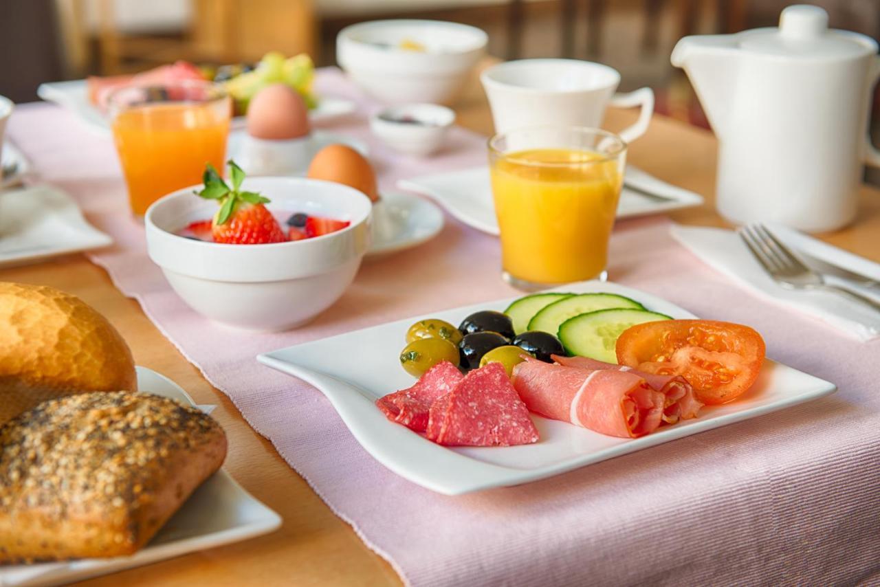 Home Hotel Дортмунд Экстерьер фото