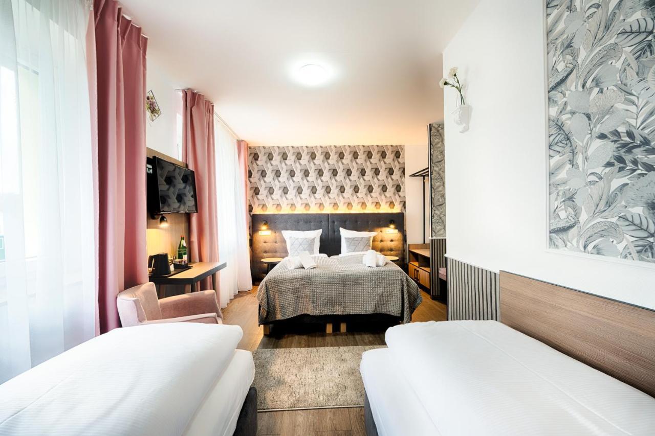 Home Hotel Дортмунд Экстерьер фото