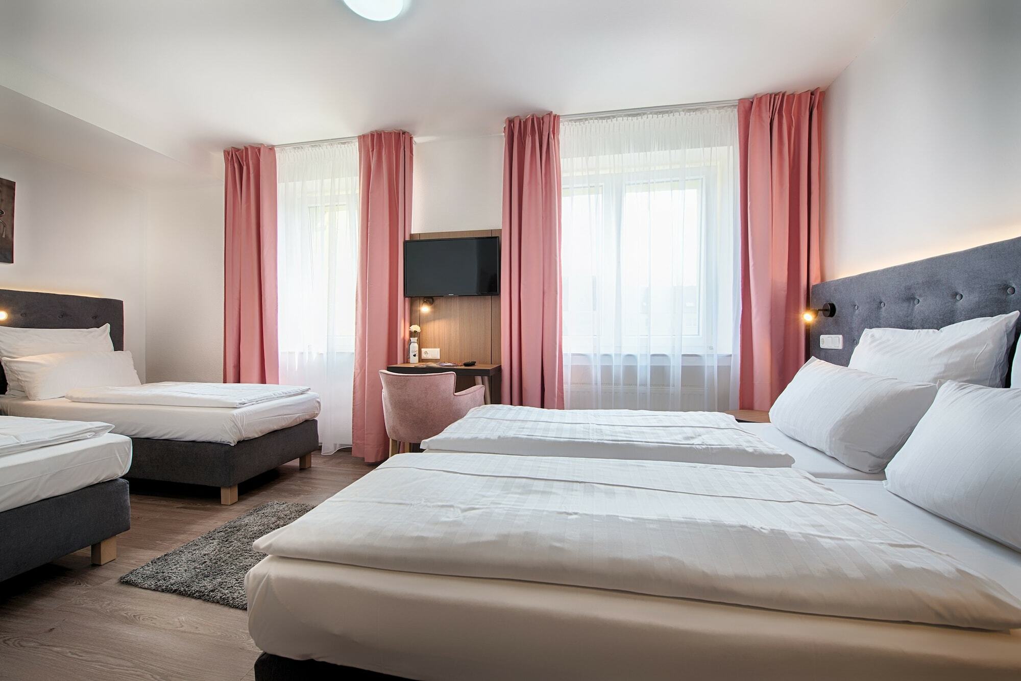 Home Hotel Дортмунд Экстерьер фото